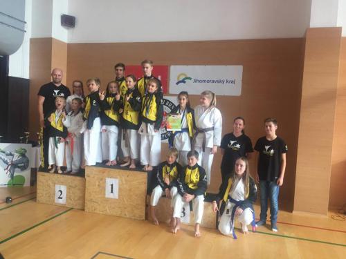 24008473_366241767179366_1534283300_n