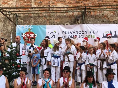 35812703 10216188985307671 6206882579203751936 n