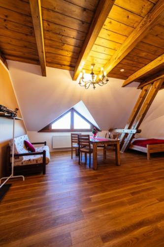 dvouluzkovy-apartman-ranc-milovice-3